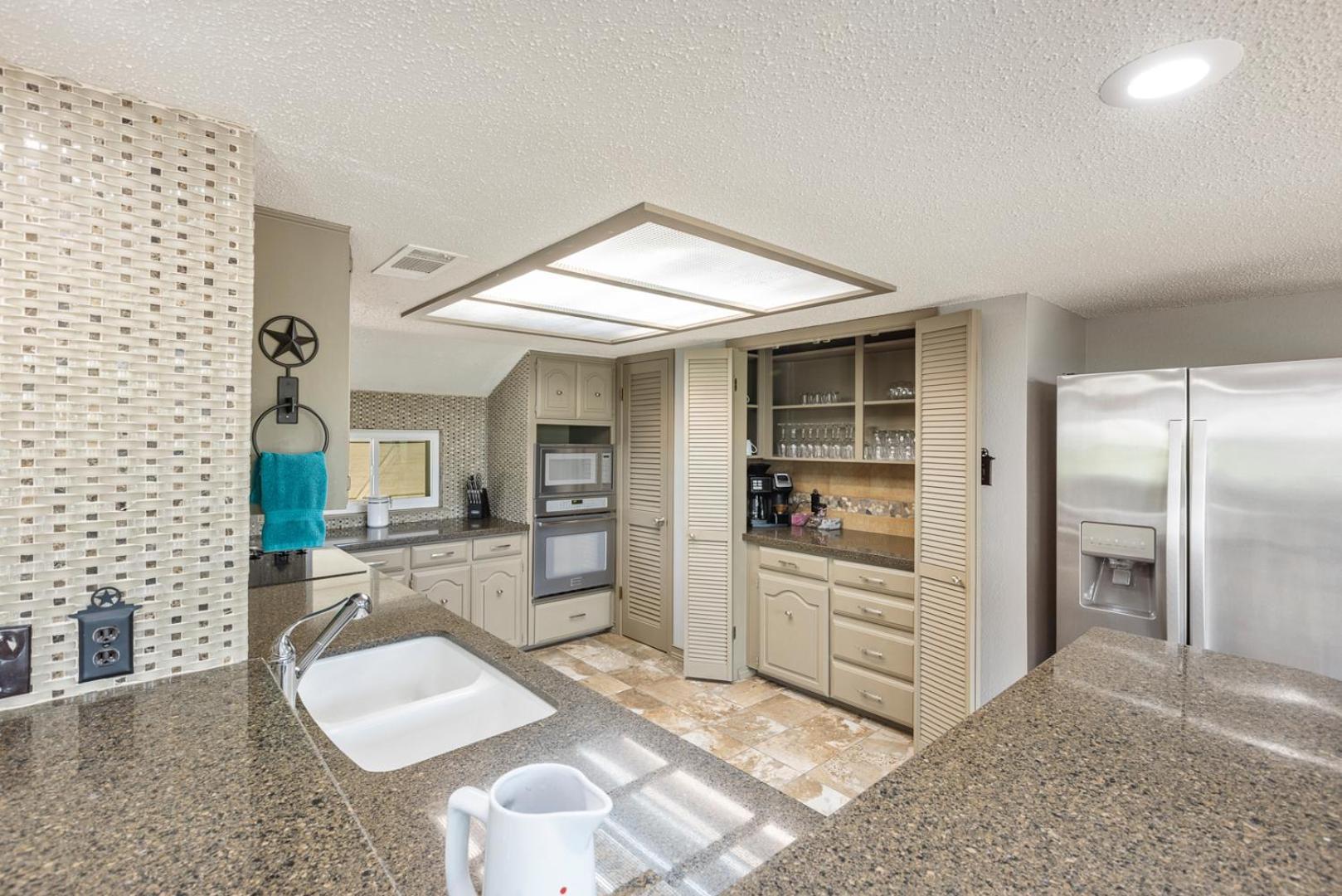 Wine Country Retreat - With A Lake View! Spicewood Exterior foto